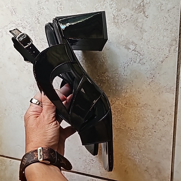 Maeve black patent heel - Picture 2 of 5